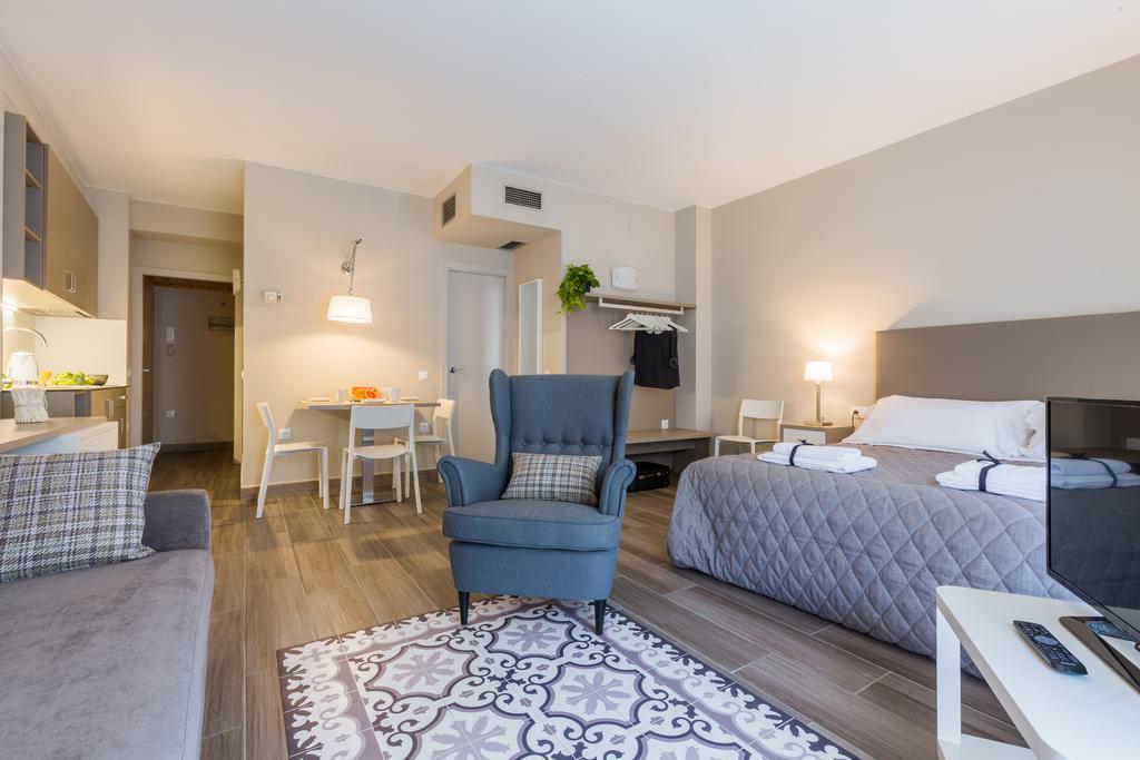 Апартаменти Flateli 430 Bcn Барселона Екстер'єр фото
